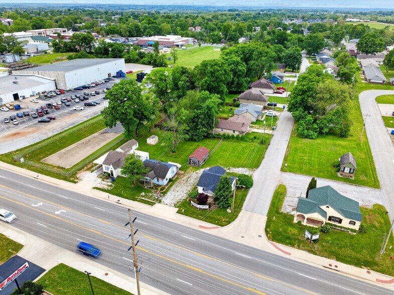 214 W Mount Vernon St, Nixa, MO à vendre - Aérien - Image 2 de 4
