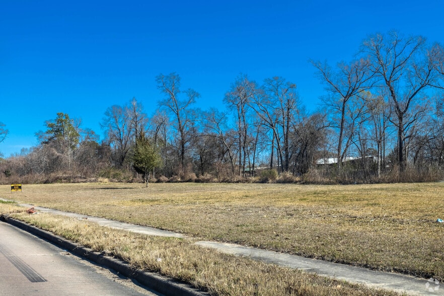 1717 Paul Quinn St, Houston, TX for sale - Primary Photo - Image 1 of 15