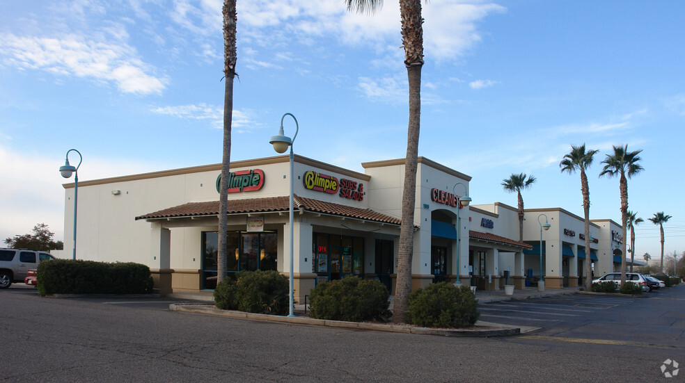 1919-1925 W Chandler Blvd, Chandler, AZ for lease - Building Photo - Image 2 of 5