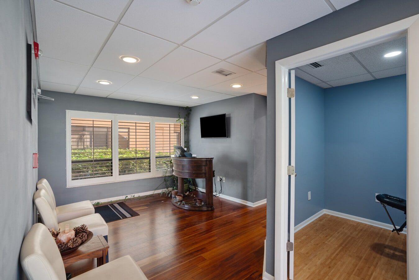 2831 Ringling Blvd, Sarasota, FL 34237 - Unité F-123 -  - Photo intérieure - Image 2 of 9