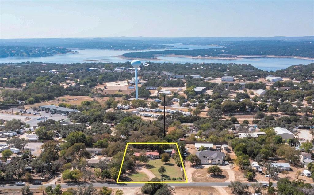 15711 La Hacienda Dr, Austin, TX à vendre Photo du bâtiment- Image 1 de 2