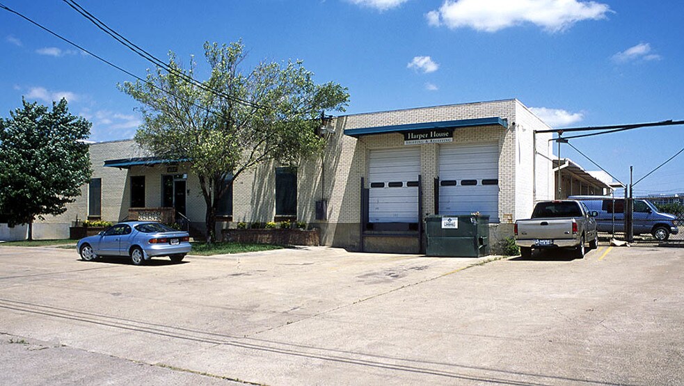 1153 Quaker St, Dallas, TX à vendre - Photo du bâtiment - Image 2 de 4