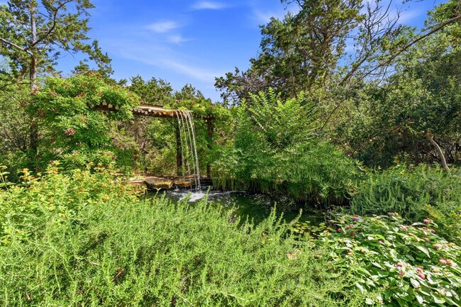 Plus de détails pour 1770 N Elder Hill Rd, Driftwood, TX - Spécialité à vendre
