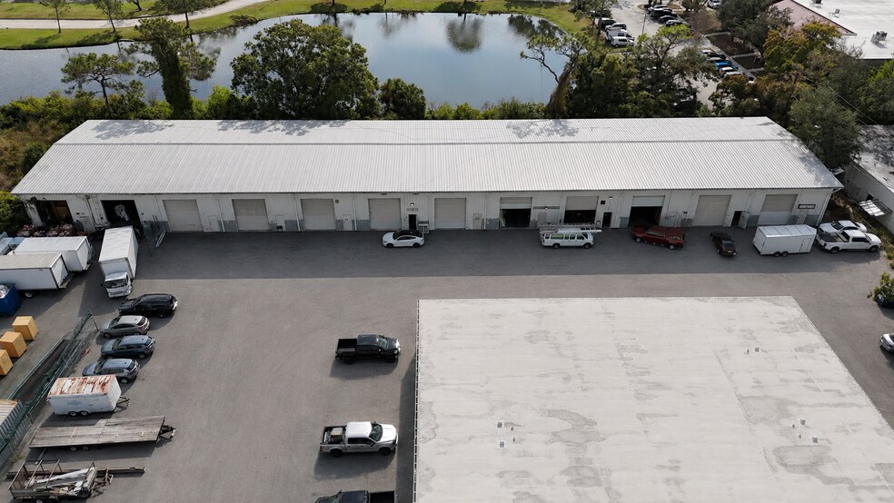 5100 Ulmerton Rd, Clearwater, FL à louer - Aérien - Image 2 de 5