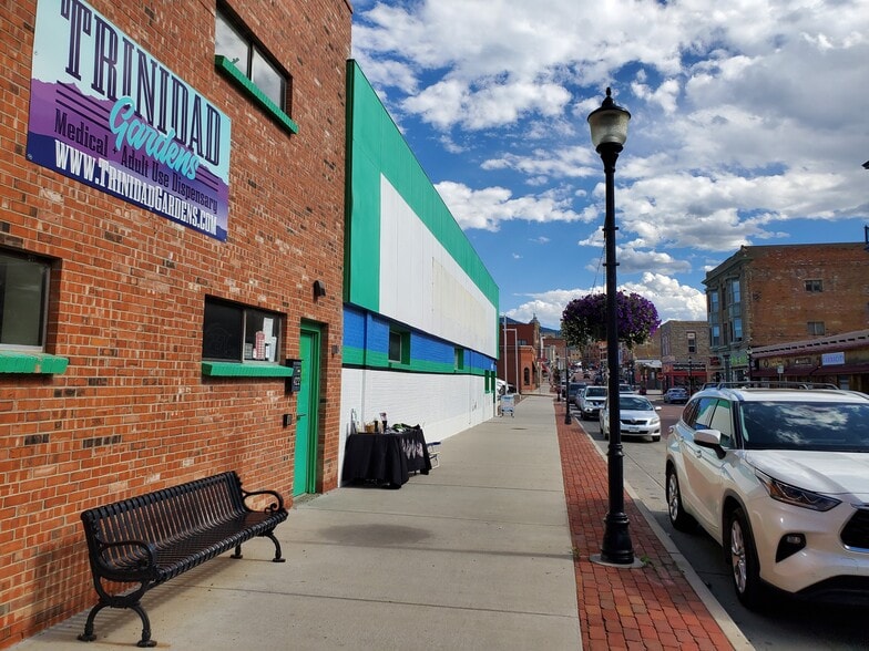 422 N Commercial St, Trinidad, CO for lease - Primary Photo - Image 1 of 1