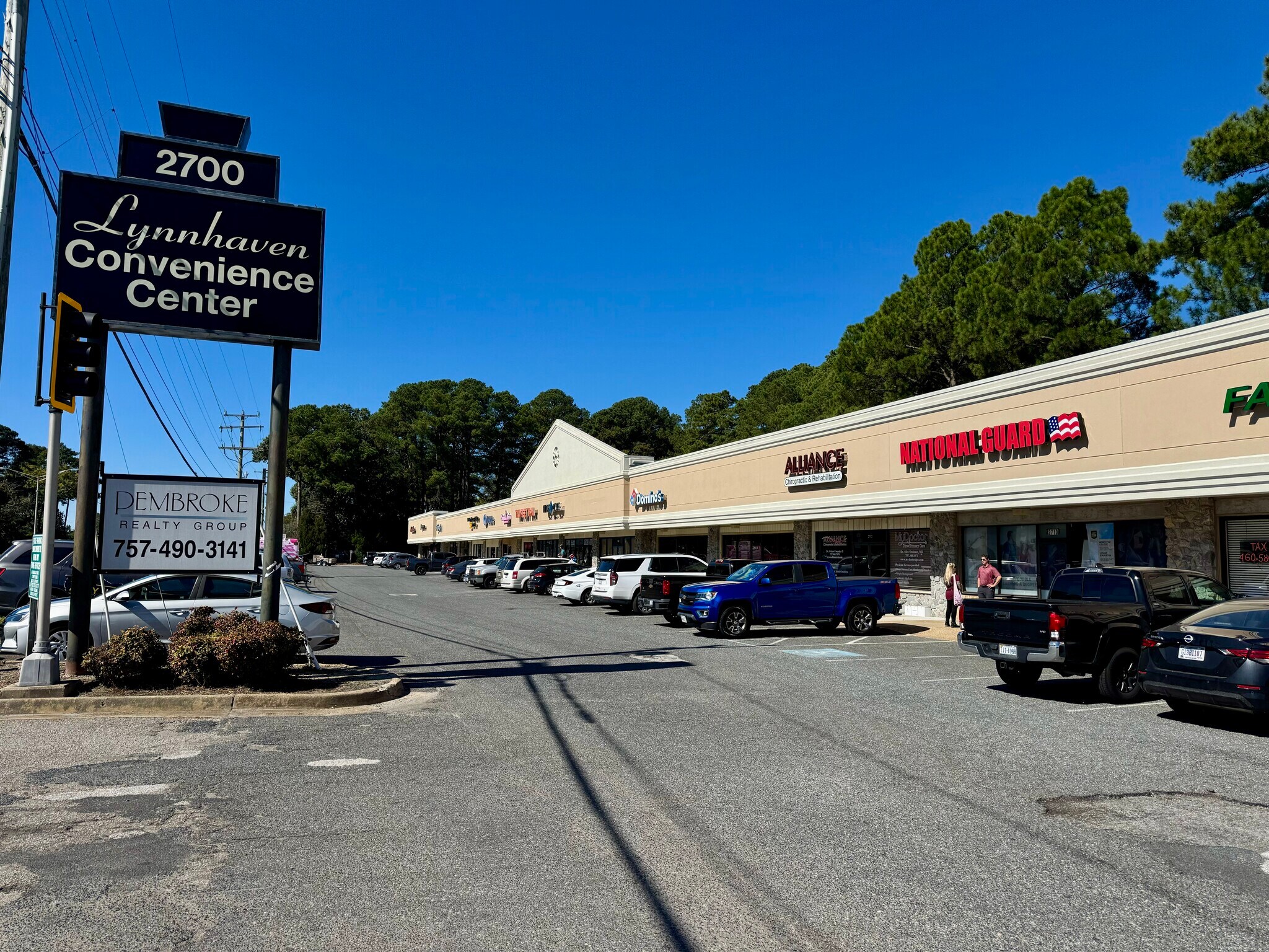 2740-2762 Virginia Beach Blvd, Virginia Beach, VA à louer Photo principale- Image 1 de 10