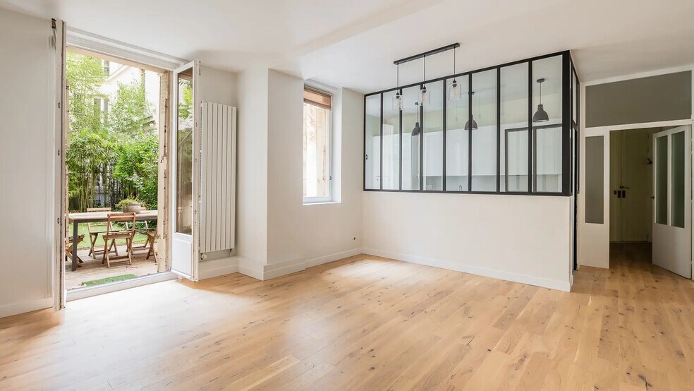 Bureau dans Paris à vendre - Photo du bâtiment - Image 2 de 25