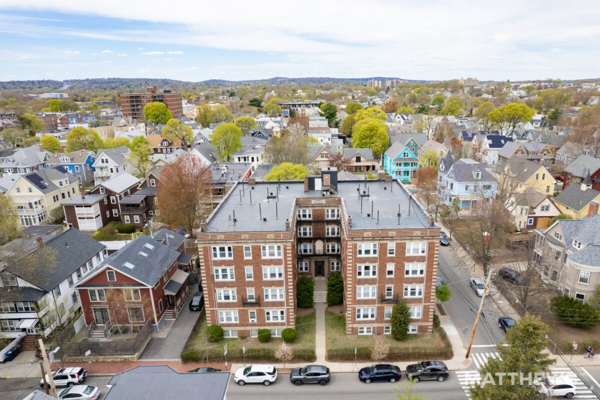 49 Dover St, Somerville, MA à vendre Photo principale- Image 1 de 5