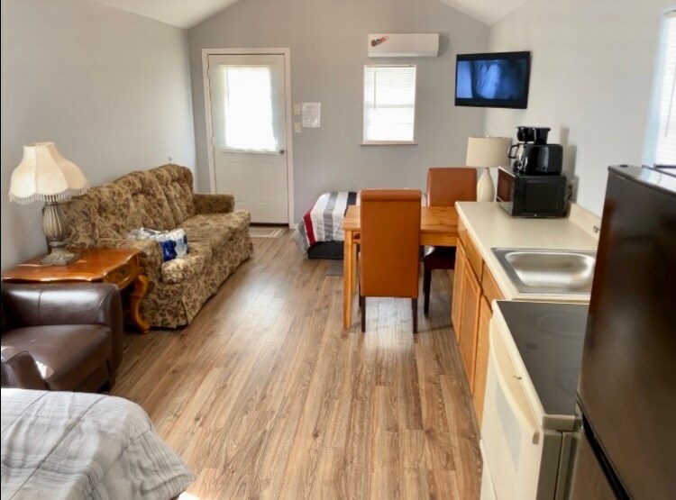 9497 State Highway 35 N, Van Vleck, TX à vendre - Photo intérieure - Image 2 de 4