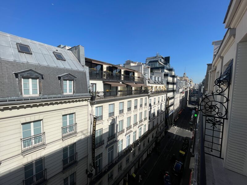24 Rue De Caumartin, Paris for lease Building Photo- Image 1 of 10