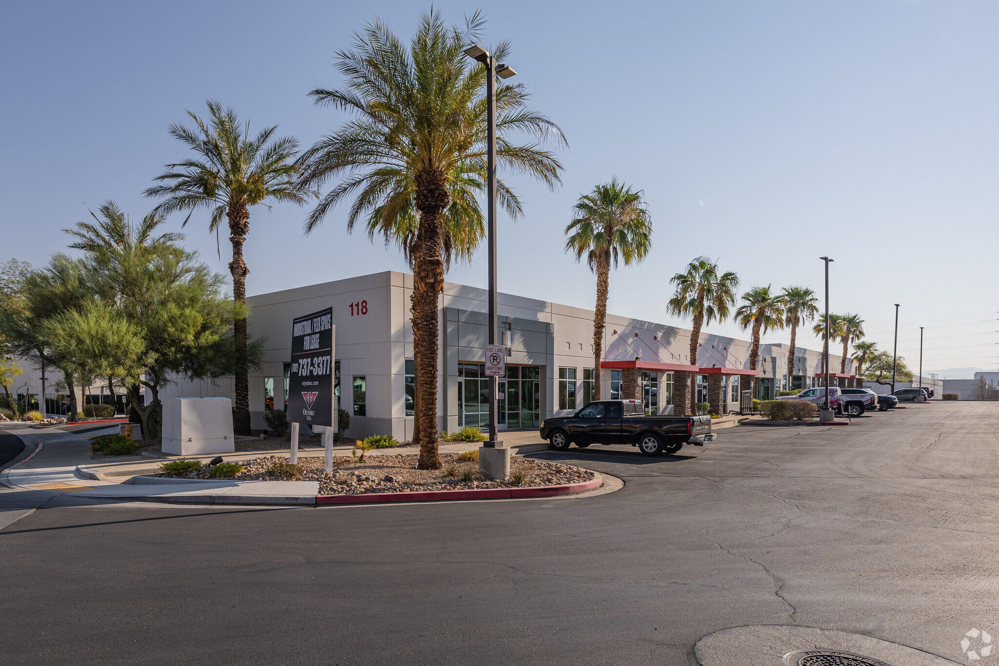 118 Corporate Park Dr, Henderson, NV for sale Primary Photo- Image 1 of 1