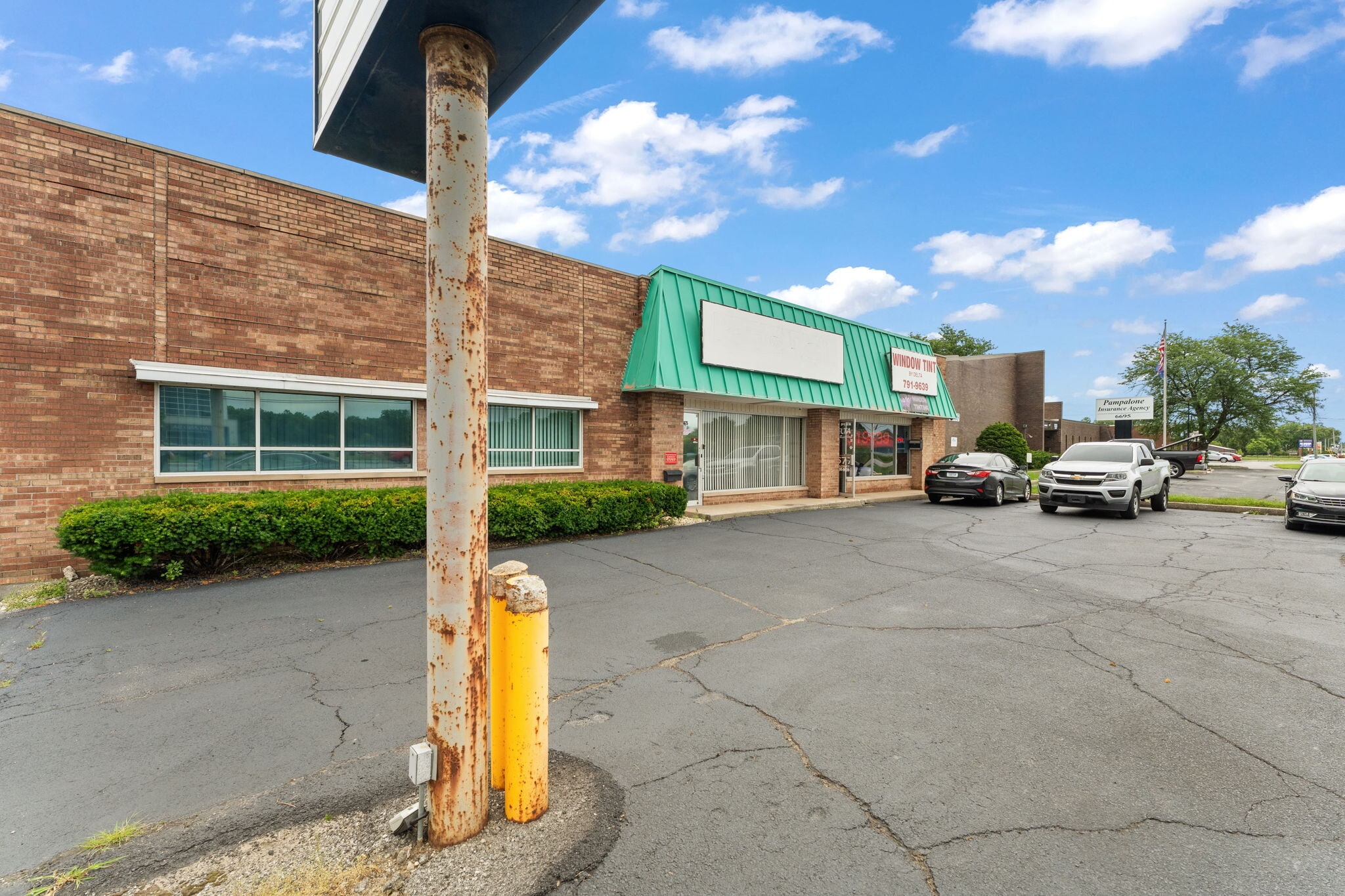 6675 Broadway, Merrillville, IN à louer Photo principale- Image 1 de 26