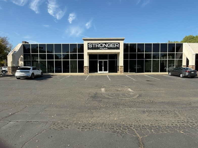 330 Plaza Dr, Folsom, CA for lease - Building Photo - Image 2 of 8