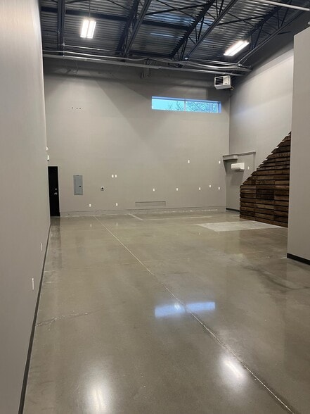 2225 N Molter Rd, Liberty Lake, WA for lease - Building Photo - Image 3 of 12