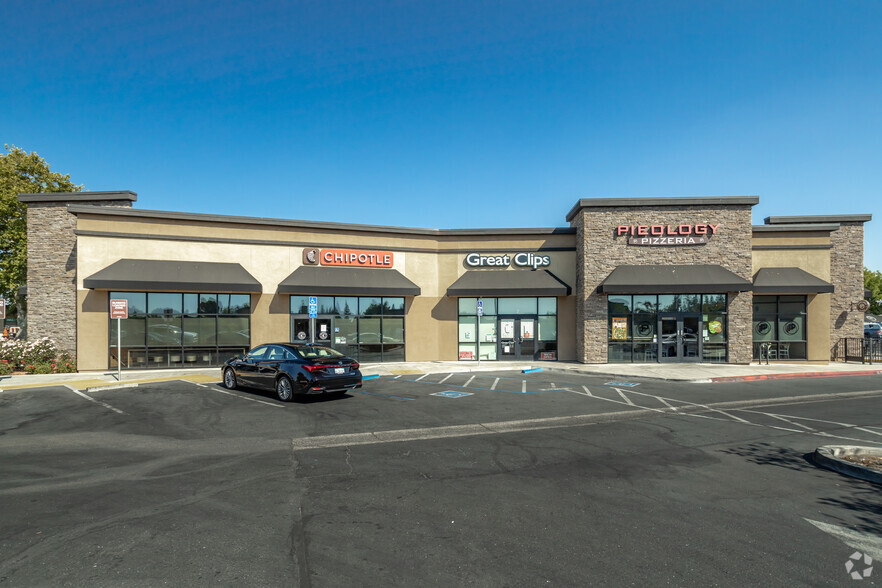 2310-2352 Sunrise Blvd, Rancho Cordova, CA for lease - Building Photo - Image 2 of 20