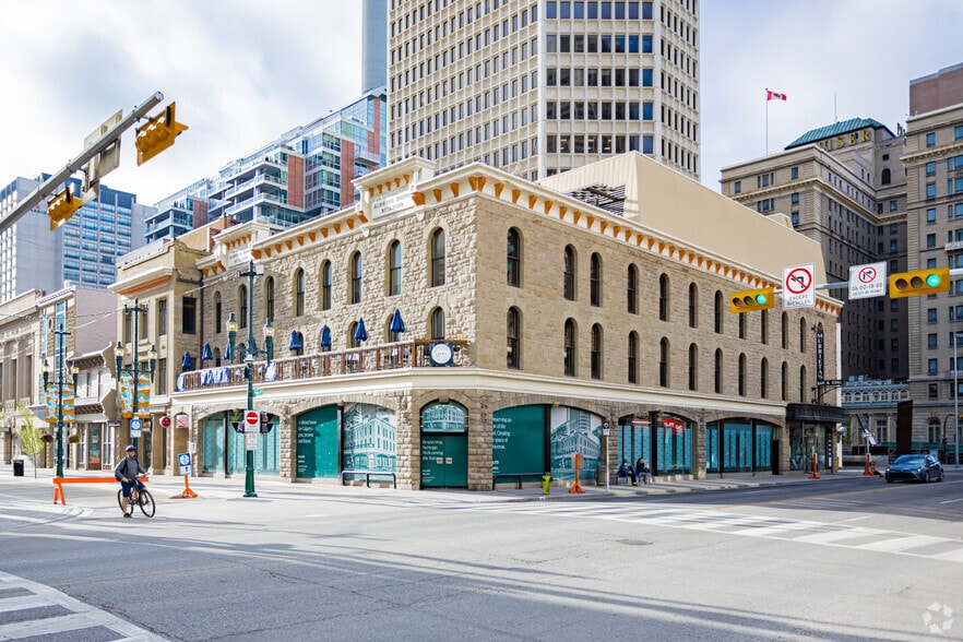 808 1st St SW, Calgary, AB for lease - Primary Photo - Image 1 of 13
