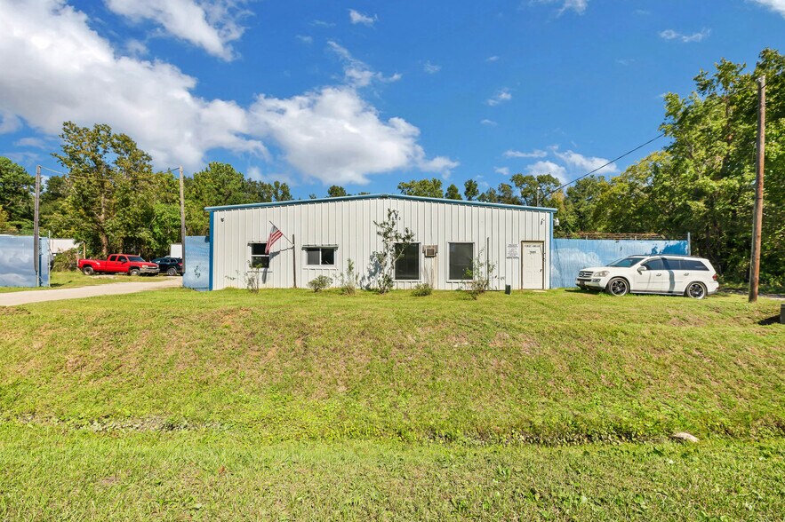 6650 Jet Park Rd, North Charleston, SC à louer - Photo du bâtiment - Image 2 de 9
