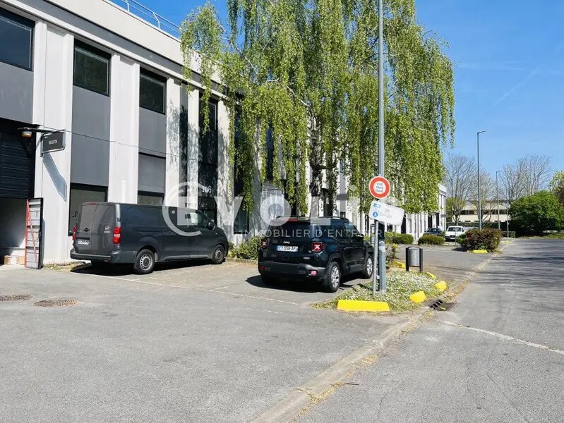 Bureau dans Lognes à louer Photo du bâtiment- Image 1 de 36