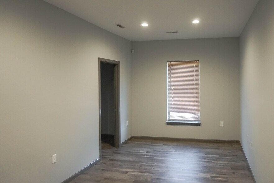 112 N Spilman Ave, Rolla, MO à vendre - Photo intérieure - Image 2 de 6