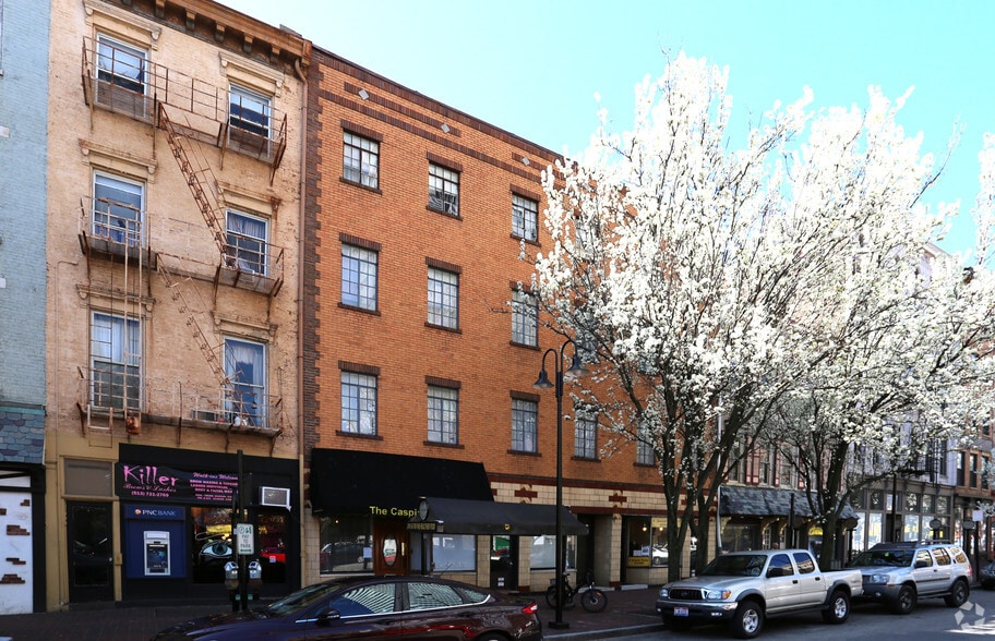 25-29 E Court St, Cincinnati, OH for lease - Primary Photo - Image 1 of 4