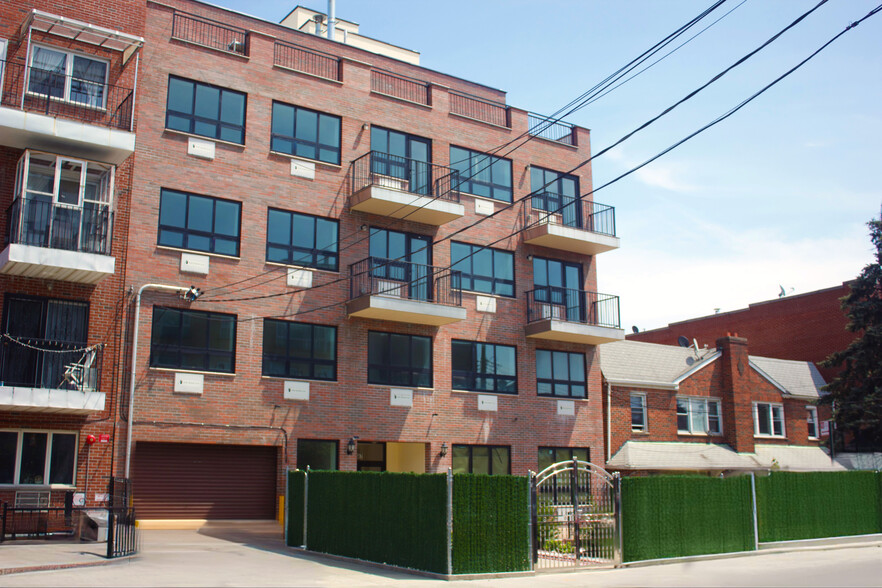 4047 97th St, Corona, NY for sale - Building Photo - Image 1 of 19