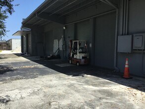 551 S Dixie Hwy E, Pompano Beach, FL for lease Interior Photo- Image 2 of 4