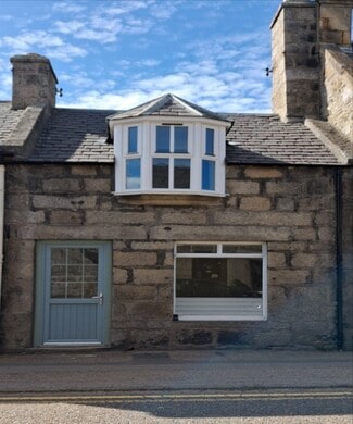 Plus de détails pour 79-81 High St, Grantown On Spey - Commerce de détail à louer