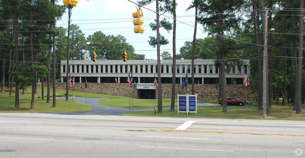 4500 Fort Jackson Blvd, Columbia, SC à louer - Photo du bâtiment - Image 2 de 26