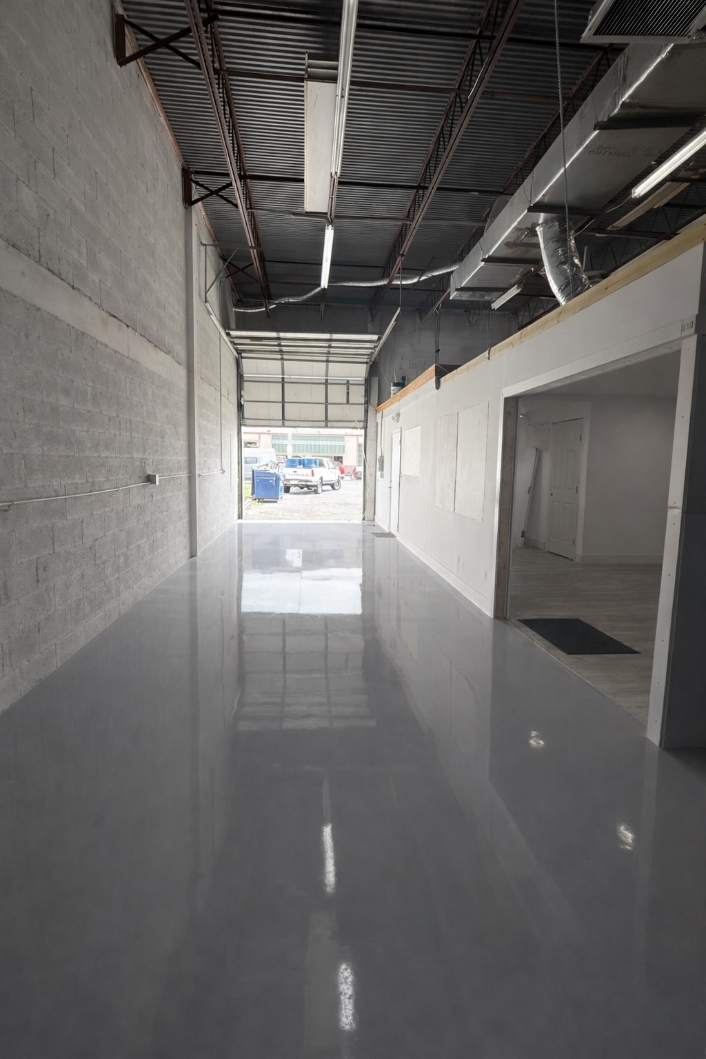 5431-5441 NW 15th St, Margate, FL for lease Interior Photo- Image 1 of 3