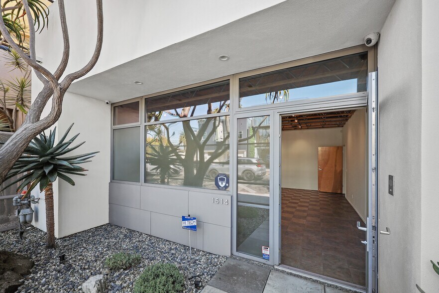 1514 Abbot Kinney Blvd, Los Angeles, CA à louer - Photo du bâtiment - Image 2 de 21