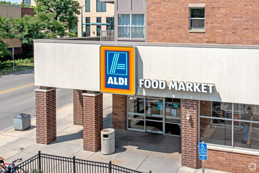 2100-2218 Lake St E, Minneapolis, MN à louer - Photo du bâtiment - Image 3 de 5