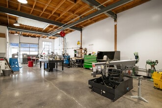 21 Butte Pl, San Francisco, CA for lease Interior Photo- Image 2 of 4