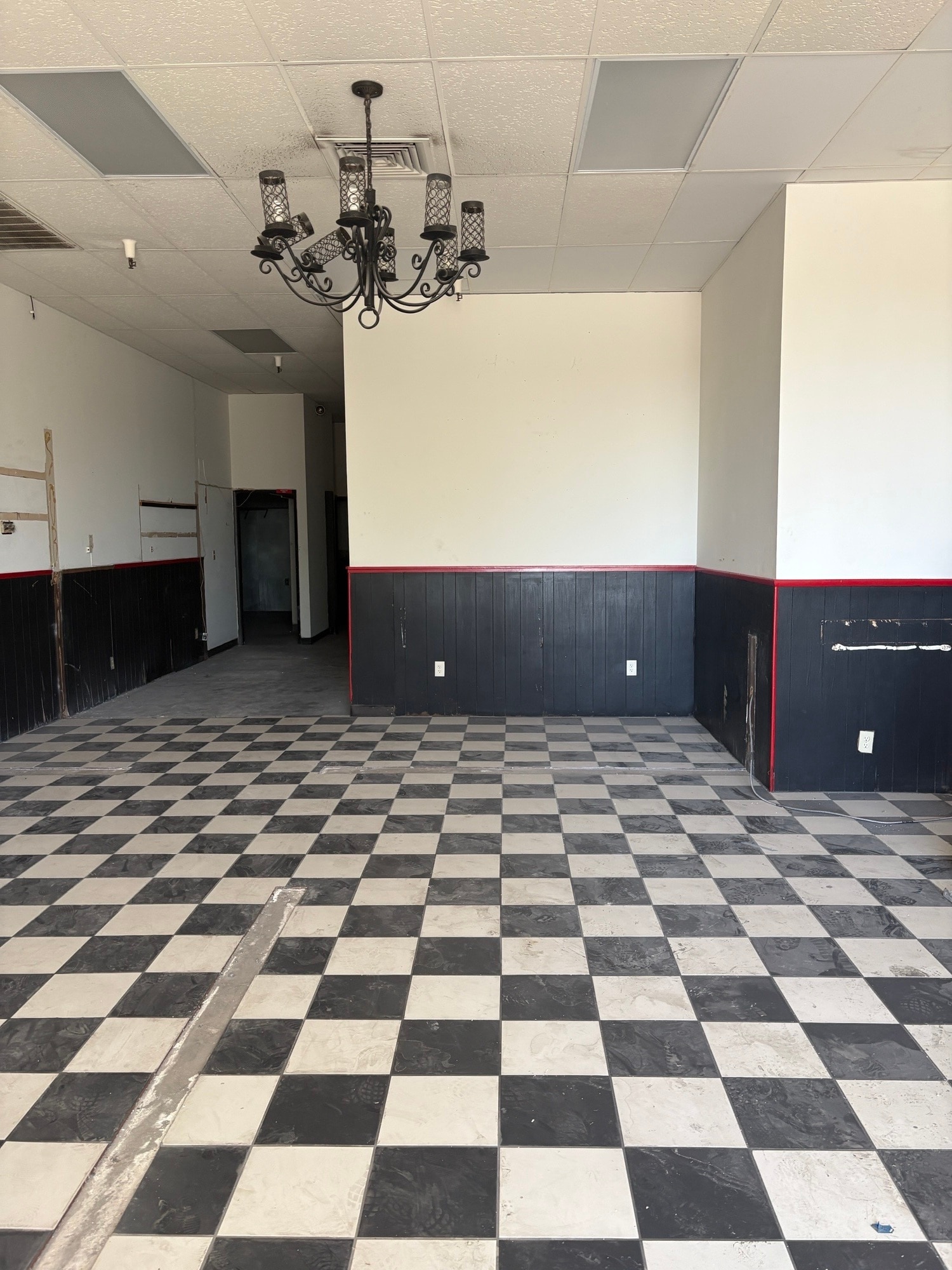 1262-1342 S Country Club Dr, Mesa, AZ à louer Photo intérieure- Image 1 de 2