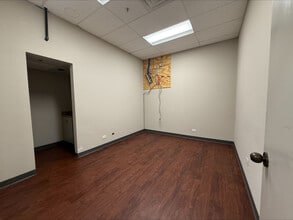 741 Water St, Kerrville, TX à louer Photo intérieure- Image 1 de 8