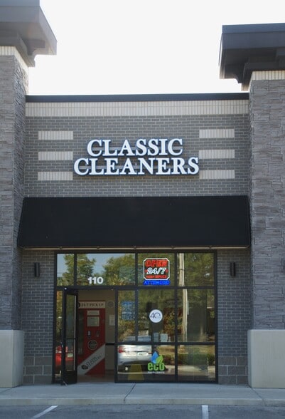 11000 Michigan Rd, Zionsville, IN for lease - Building Photo - Image 2 of 3