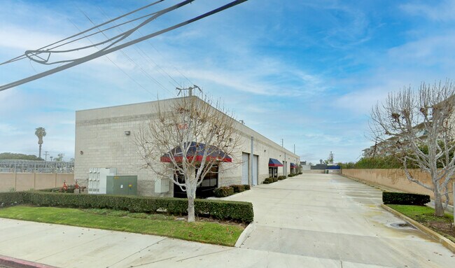 More details for 1660 Monrovia Ave, Costa Mesa, CA - Industrial for Lease