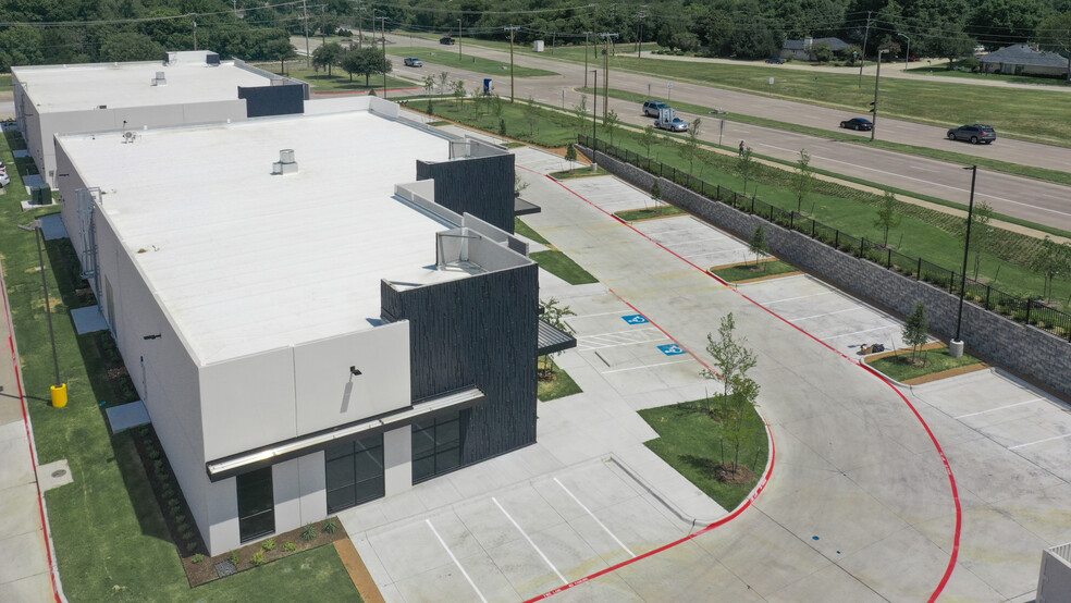 240 W Exchange Pky, Allen, TX for sale - Building Photo - Image 2 of 7