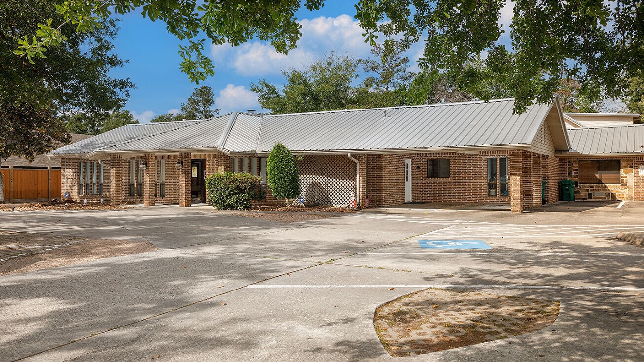26407 Oak Ridge Dr, Spring, TX à vendre Photo du bâtiment- Image 1 de 37