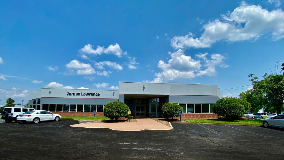 702 Spirit 40 Park Dr, Chesterfield, MO à vendre - Photo du bâtiment - Image 3 de 14