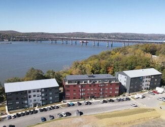 More details for 18-30 Edgewater Pl, Beacon, NY - Multifamily for Sale
