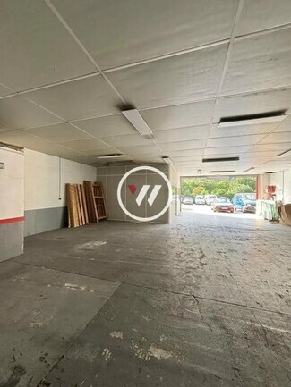 Plus de détails pour Plusieurs types d'espaces à louer