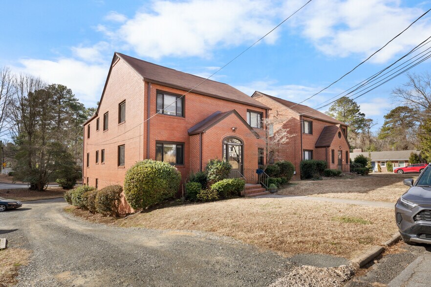 107 Hilton Ave, Durham, NC à vendre - Photo du bâtiment - Image 2 de 27