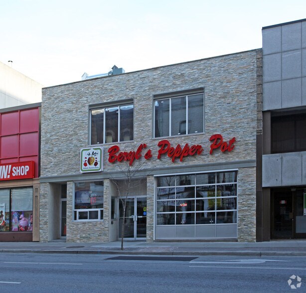 14 King St W, Oshawa, ON à vendre - Photo du bâtiment - Image 2 de 2