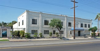 Plus de détails pour 4500 York Blvd, Los Angeles, CA - Industriel à louer