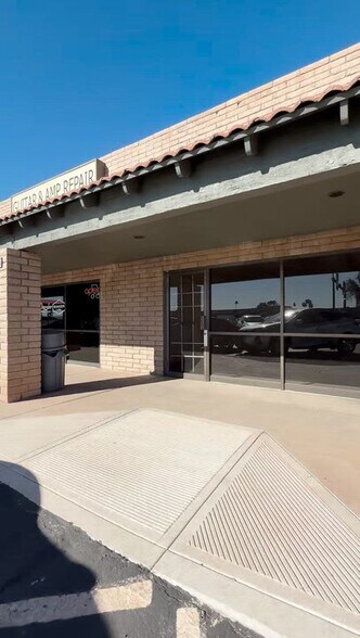 2630 W Baseline Rd, Mesa, AZ à louer - Vidéo sur l’inscription commerciale - Image 2 de 10