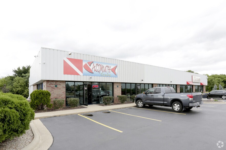 280 N Phelps Ave, Rockford, IL à louer - Photo du bâtiment - Image 2 de 5