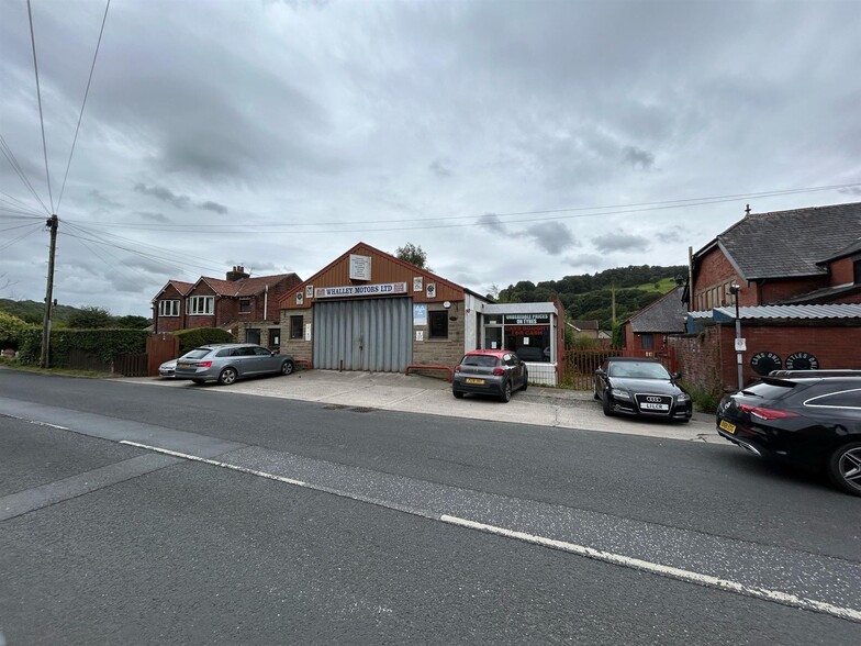 18 Accrington Rd, Whalley for sale - Building Photo - Image 2 of 6
