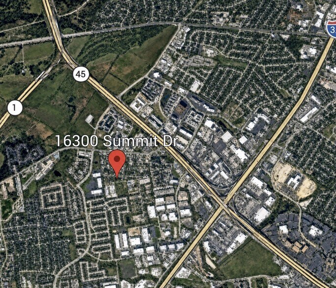 16300 Summit Dr, Austin, TX à louer - Photo principale - Image 1 de 9