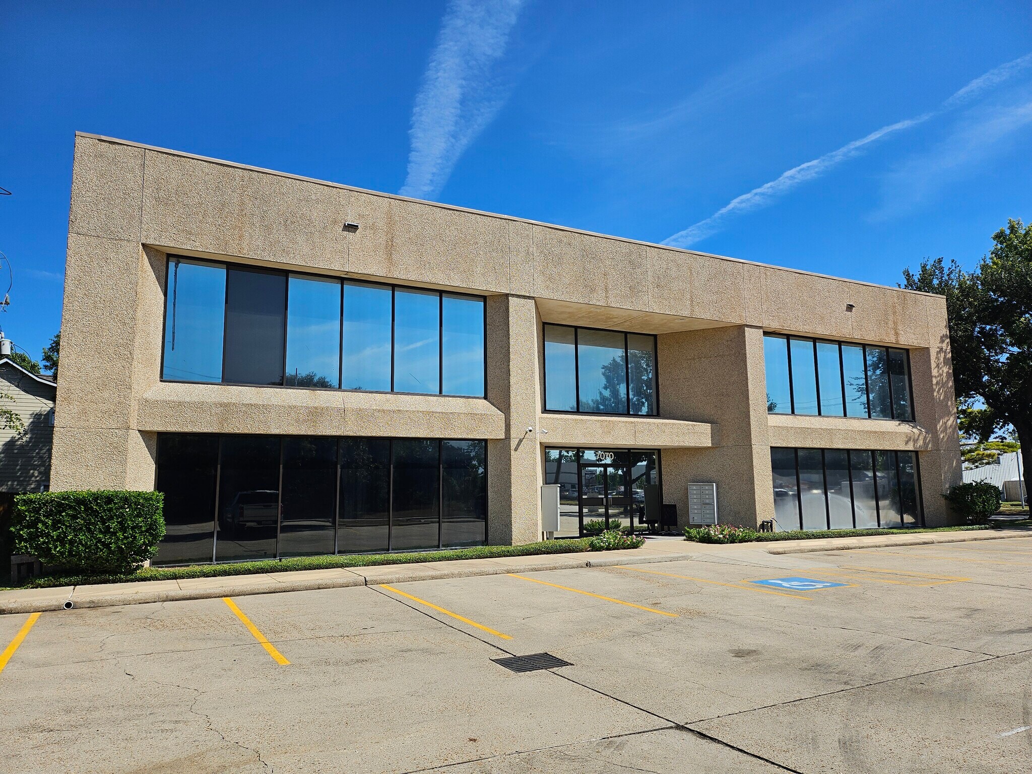 7070 W 43rd St, Houston, TX for lease Primary Photo- Image 1 of 11