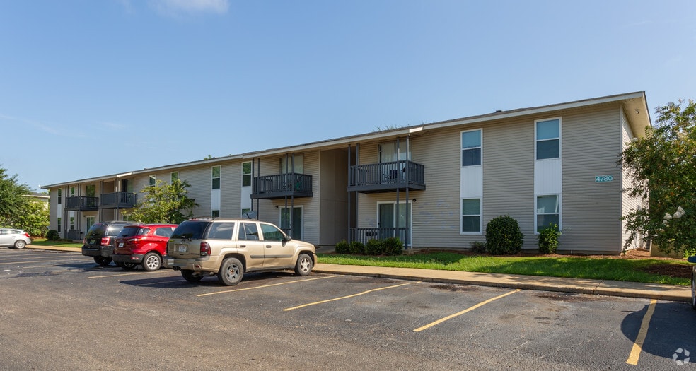 4700 Park Towne Way, Montgomery, AL à vendre - Photo du bâtiment - Image 3 de 6